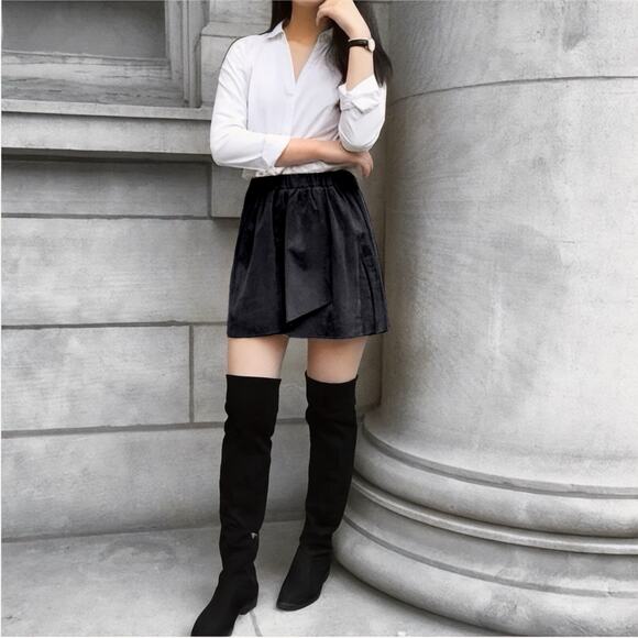 WILFRED FREE Aritzia Nescher Faux Suede Mini Skirt Sz XS Black - Picture 1 of 4